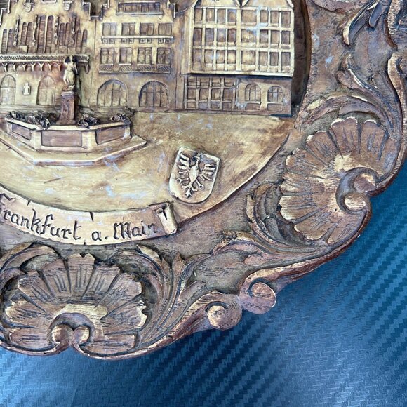 Handcrafted Wood Resin 3D Carved Wall Plaque Plate Frankfurt a. Main Germany - Picture 5 of 8
